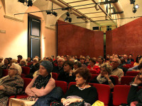 Il numeroso pubblico in sala al Lunedì della Dante del 17 novembre
